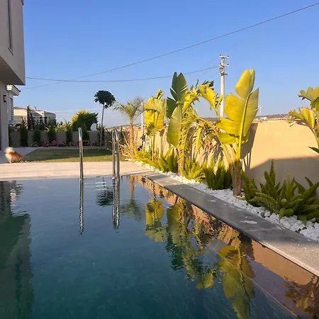 Pablo Alacati * Çeşme